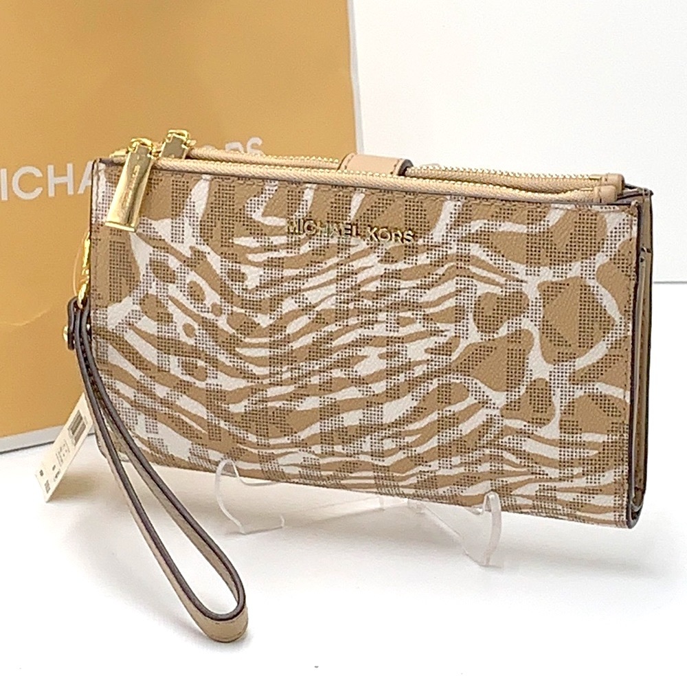 MICHAEL KORS LARGE DOUBLE ZIP WRISTLET WALLET CAMEL MULTI COLOR